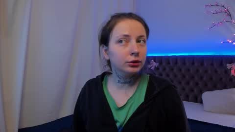 LilaVame online show from 11/19/25, 02:22