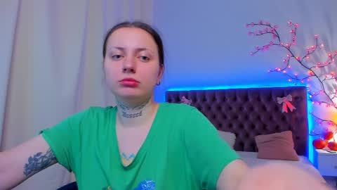 LilaVame online show from 11/26/25, 09:49