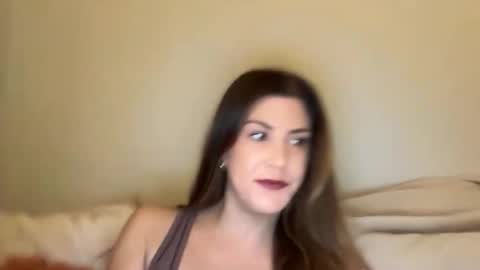 Snapshot of lilbi85_ chatting on 11/04/25, 01:59 lilbi85_ online show from 11/04/25, 01:59