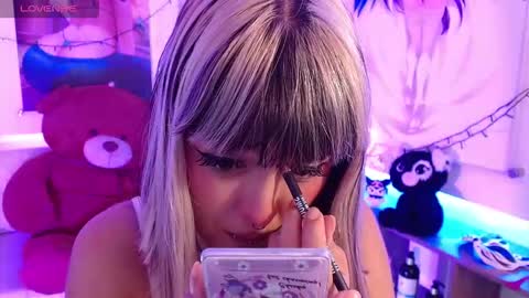 Snapshot of lilcandy19 chatting on 01/09/26, 12:08 lilcandy19 online show from 01/09/26, 12:08