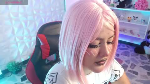 Snapshot of lilcandy19 chatting on 04/14/26, 11:49 lilcandy19 online show from 04/14/26, 11:49