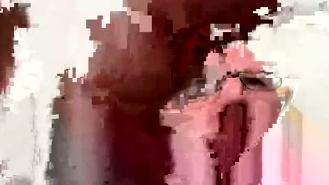 Snapshot of lildog361334 chatting on 10/16/25, 07:15 lildog361334 online show from 10/16/25, 07:15