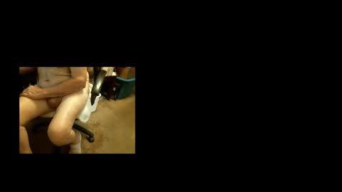 Snapshot of lile_luvit chatting on 11/01/25, 05:37 Sasquatch online show from 11/01/25, 05:37