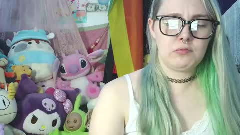 emily ryanson online show from 11/07/25, 12:32