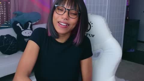 Snapshot of lileviemarie chatting on 01/14/26, 03:01 evie online show from 01/14/26, 03:01