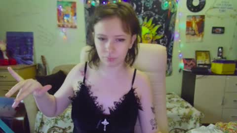 Lil online show from 02/27/25, 07:04