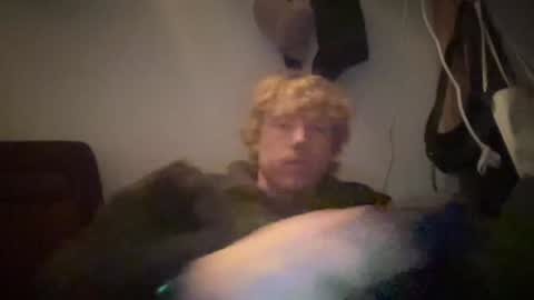 lilginge1 online show from 01/05/25, 11:12