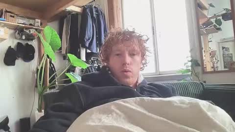 lilginge1 online show from 10/13/25, 01:44