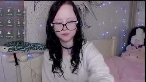 Snapshot of lilhornyprincess chatting on 01/06/25, 02:36 Nika and Lori online show from 01/06/25, 02:36