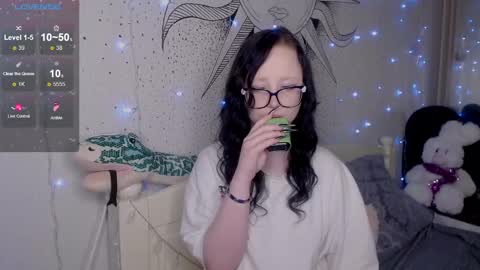 Snapshot of lilhornyprincess chatting on 01/13/25, 11:38 Nika and Lori online show from 01/13/25, 11:38