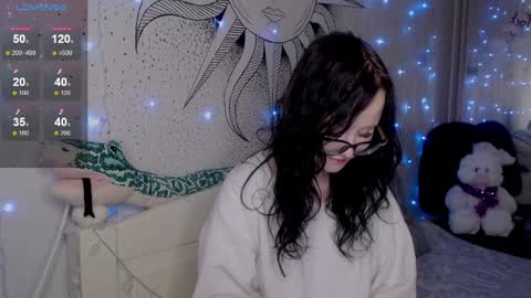 Snapshot of lilhornyprincess chatting on 01/18/25, 05:59 Nika and Lori online show from 01/18/25, 05:59