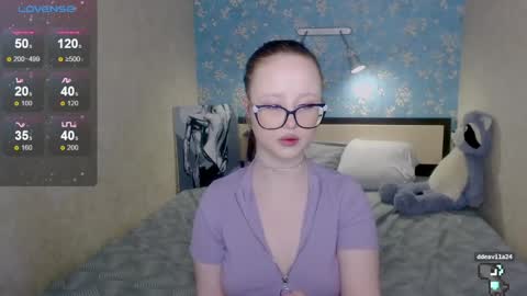 Snapshot of lilhornyprincess chatting on 03/01/25, 06:32 Nika and Lori online show from 03/01/25, 06:32