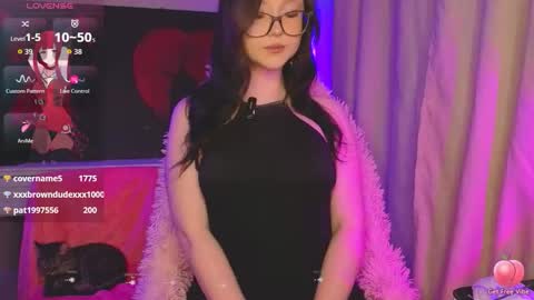 Nika and Lori online show from 09/13/25, 10:37