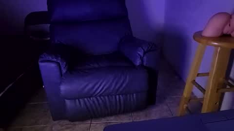 Snapshot of lilhotnando chatting on 09/19/25, 04:14 Fernando online show from 09/19/25, 04:14