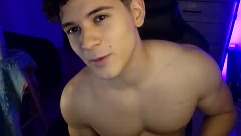 Snapshot of lilhotnando chatting on 02/27/26, 04:12 Fernando online show from 02/27/26, 04:12