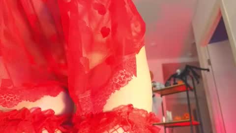 Snapshot of lili__roze_ chatting on 11/01/25, 05:20 lili__roze_ online show from 11/01/25, 05:20