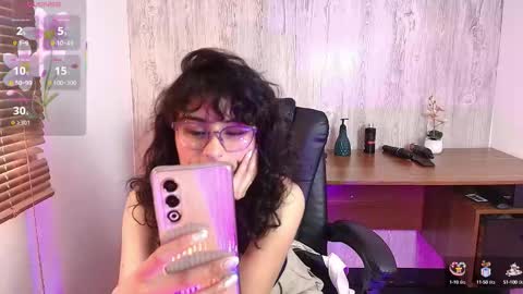 lili_clan online show from 09/29/25, 02:22