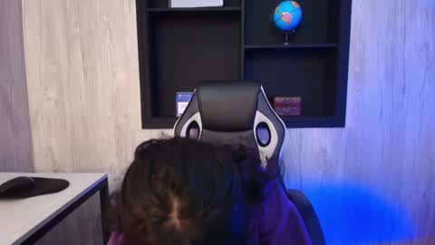 lili_clan online show from 10/03/25, 02:47