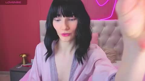 Snapshot of lili_flowerr chatting on 02/23/26, 08:33 Lilli follow me kiss online show from 02/23/26, 08:33