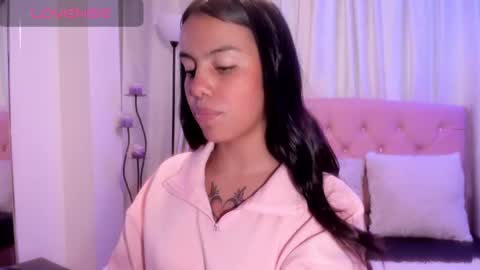 Snapshot of lili_gime chatting on 10/22/25, 09:25 Lili online show from 10/22/25, 09:25