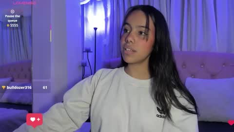 Snapshot of lili_gime chatting on 10/24/25, 11:56 Lili online show from 10/24/25, 11:56