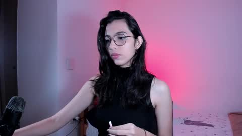 Lili online show from 02/20/25, 03:23