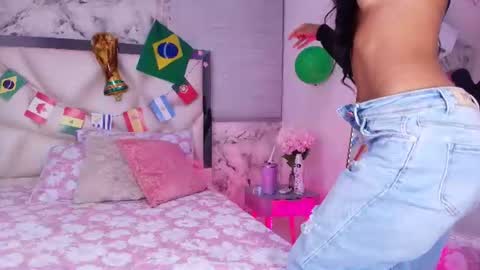 Lily online show from 06/20/26, 11:57