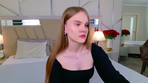 lili_lohan online show from 06/20/26, 05:10