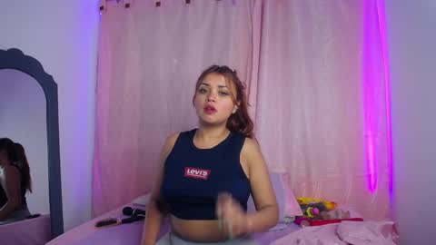 lili Matheus69 online show from 12/04/24, 03:04