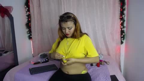 lili Matheus69 online show from 12/14/24, 06:46