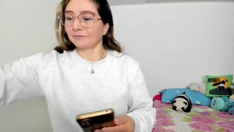 liliamilf online show from 02/11/25, 11:22