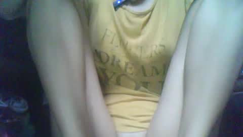 lilian1993 online show from 02/21/25, 06:59