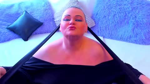 Snapshot of lilian_biegert chatting on 05/09/26, 05:34 Lili online show from 05/09/26, 05:34