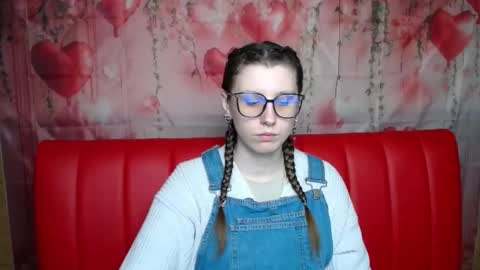 Snapshot of lilianashine chatting on 02/18/26, 06:09 lilianashine online show from 02/18/26, 06:09