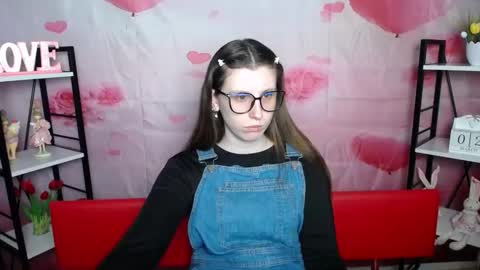 Snapshot of lilianashine chatting on 03/02/26, 06:03 lilianashine online show from 03/02/26, 06:03