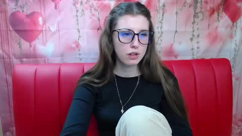 Snapshot of lilianashine chatting on 03/10/26, 01:38 lilianashine online show from 03/10/26, 01:38