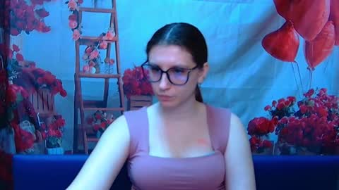 Snapshot of lilianashine chatting on 03/26/26, 06:30 lilianashine online show from 03/26/26, 06:30