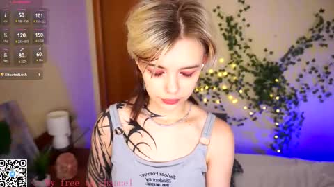 Lilian online show from 12/17/25, 07:25