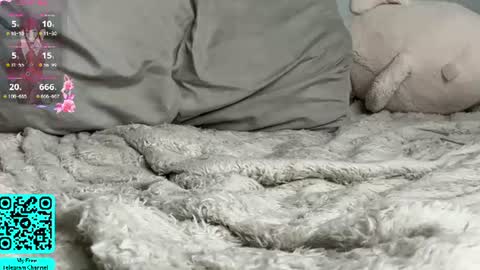 Lilian online show from 07/28/26, 11:17