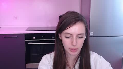 Lilu online show from 06/11/26, 02:53
