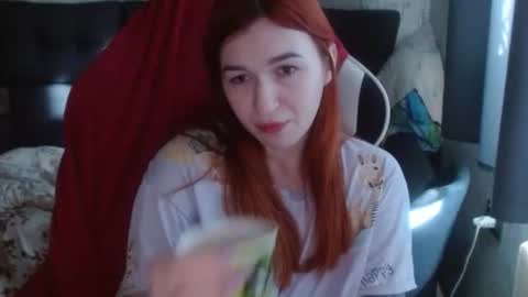 liliawoolf online show from 01/20/25, 09:13