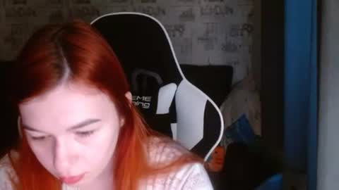 liliawoolf online show from 01/28/25, 08:14