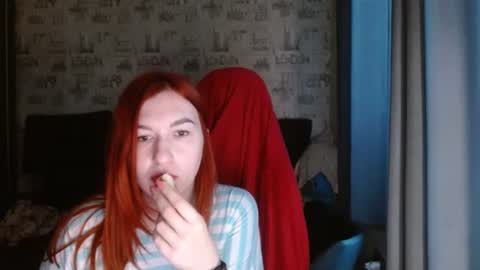 liliawoolf online show from 02/04/25, 08:24