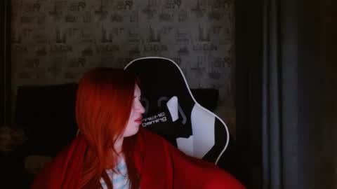 liliawoolf online show from 02/07/25, 04:27