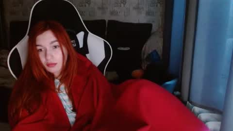 liliawoolf online show from 02/07/25, 11:45