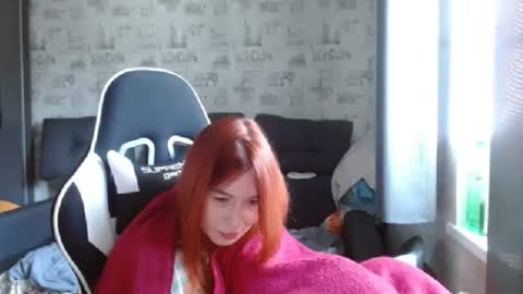 liliawoolf online show from 02/13/25, 09:41