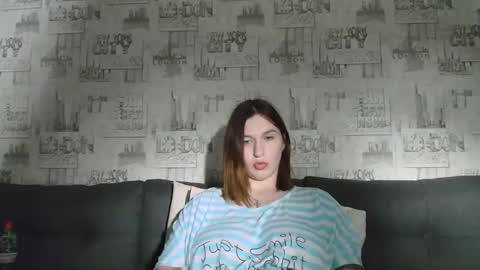 liliawoolf online show from 09/25/25, 06:55