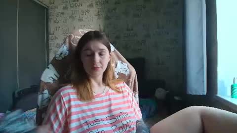 liliawoolf online show from 06/18/26, 12:42