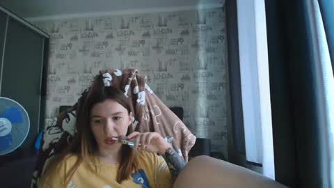 liliawoolf online show from 07/02/26, 11:05