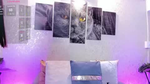 Lili Cooper online show from 10/29/25, 07:59